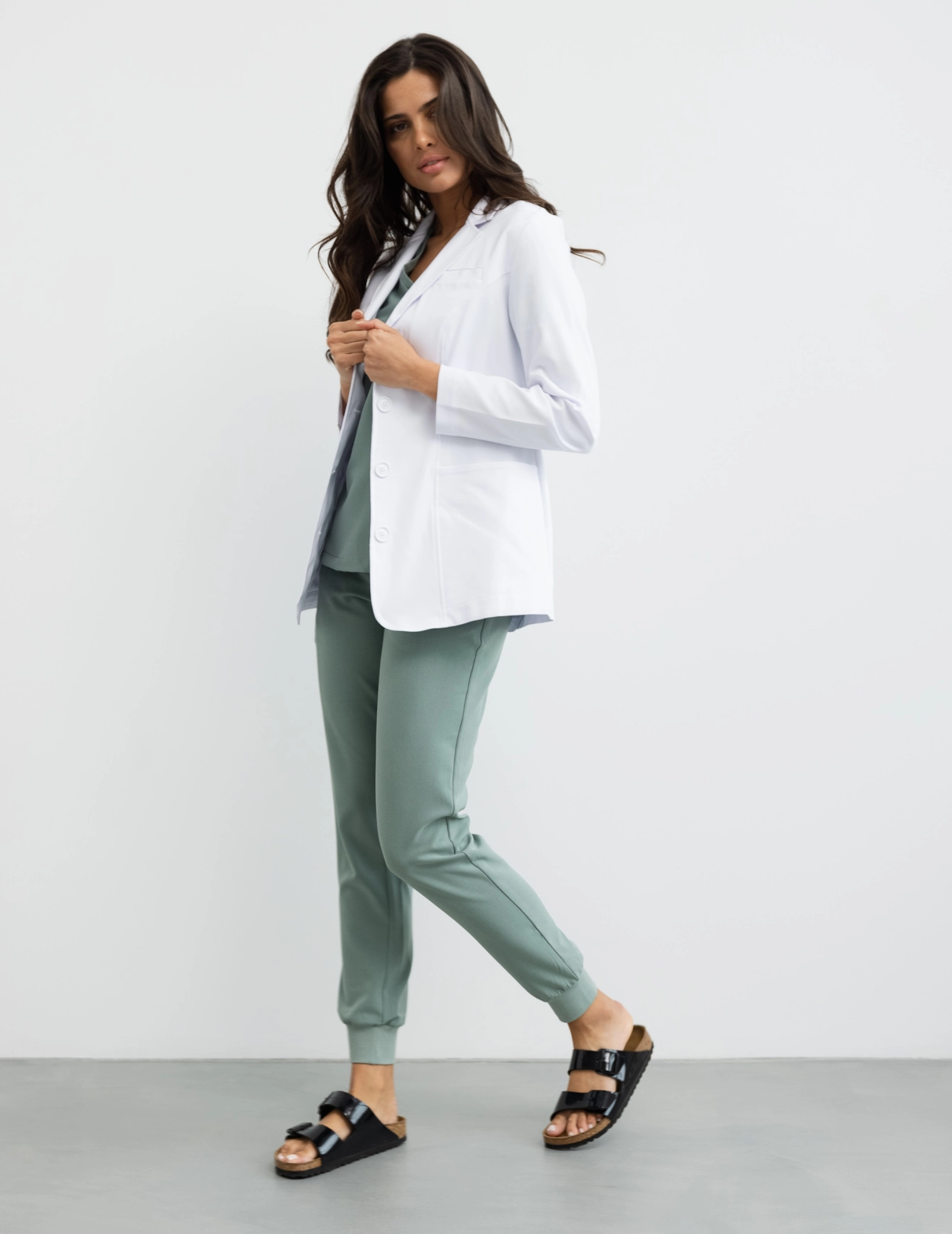 Dámský Lékařský Plášť Slim Fit - MADISON SHORT