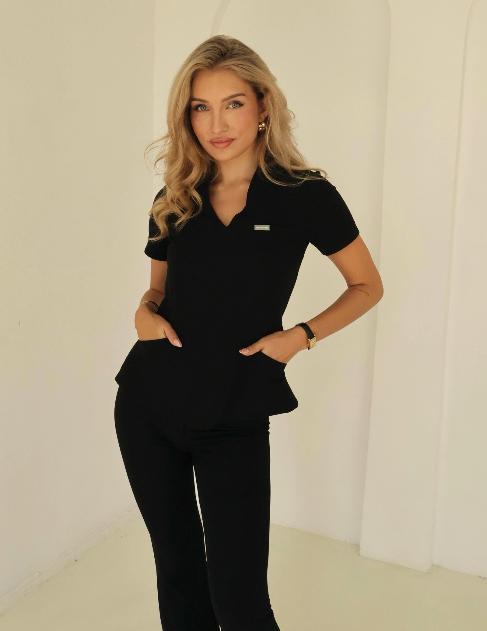 Lékařská Mikina Kori - BLACK